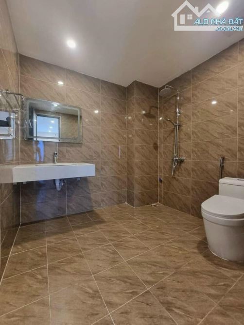 Cực hot, bán nhà Vip Thanh Xuân, siêu rộng, oto, sáng thoáng, 56m2x3t, chỉ 10 tỉ - 2