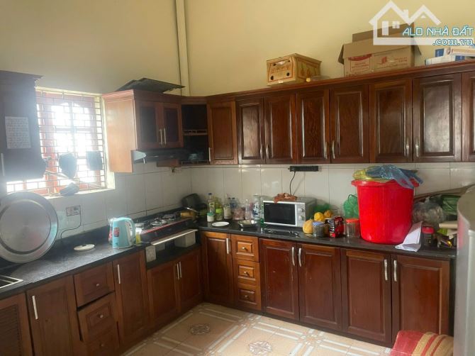 Bán lô đất mặt đường Hồ Ngọc Lân.dt.79m.mt.3.97.hướng Bắc. giá:9,6 tỷ - 2