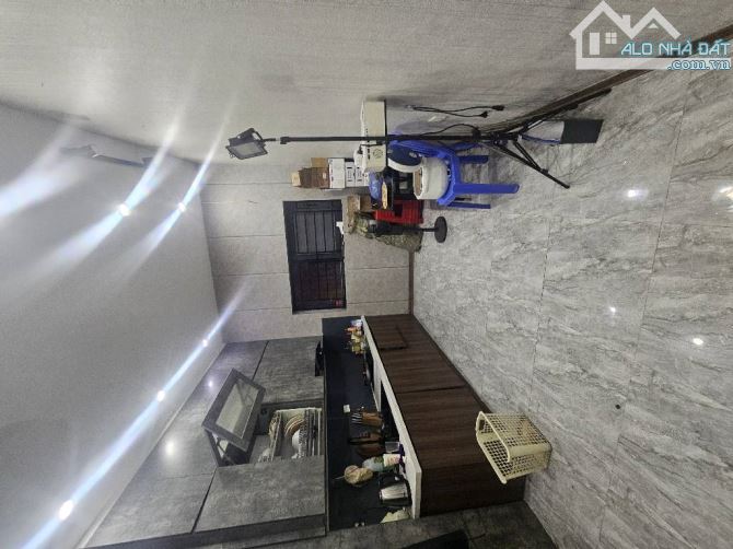 CHÍNH CHỦ CẦN BÁN-PHÂN LÔ – HAI MẶT NGÕ –  ĐẠI LA – Ô TÔ DỪNG ĐỖ – CÁCH BÃI XE 50M 🔥  Nhà - 2