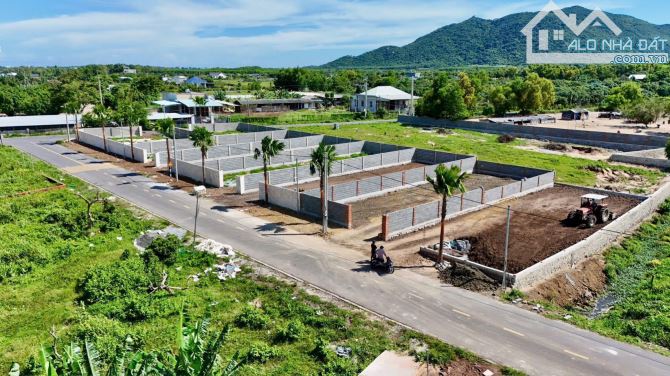 THỊ TRẤN PHƯỚC HẢI - CÁCH BIỂN CHỈ 4KM - VIEW NÚI SIÊU ĐẸP( Nay là xã Phước Hải - TP HCM). - 2