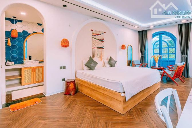 BIỆT THỰ NGHỈ DƯỠNG-VIÊN NGỌC XANH GIỮA LÒNG ĐẢO TUẦN CHÂU-HẠ LONG CHỈ 2x tỷ - 2