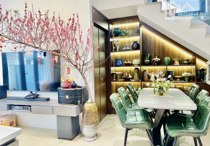 Bán Gấp Nhà Long Biên, Thượng Thanh 75m2-hơn 11 tỷ-Ô TÔ TRÁNH-FULL NỘI THẤT-SỔ VUÔNG - 2