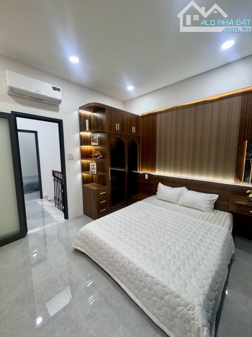 VŨ GẮNG CHUYỂN BÁN NHÀ CÁC QUẬN GÒ VẤP QUẬN TÂN BÌNH QUẬN 12 THÀNH PHỐ HỒ CHÍ MINH - 2