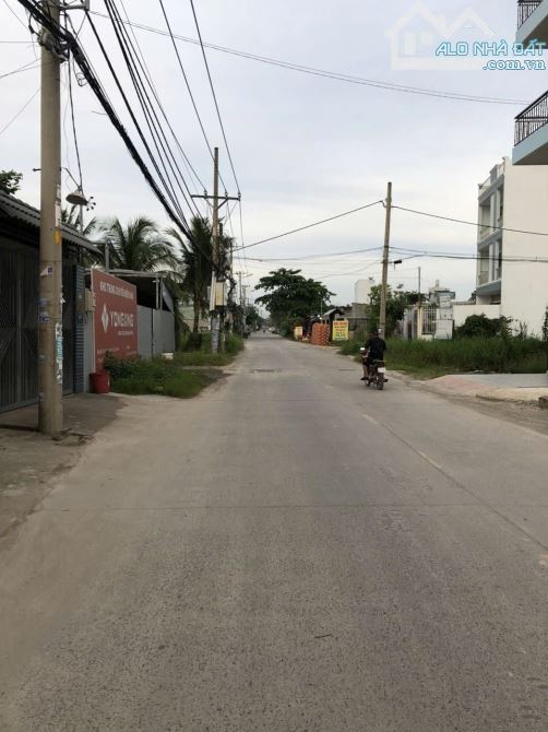 LÔ ĐẤT  MẶT TIỀN ĐƯỜNG  THẠNH XUÂN 52 Q 12, 800M2 CÓ 700M TC  CHỈ 28T - 2