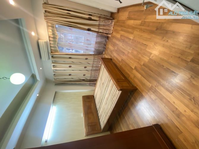 Bán nhà Hoàng Quốc Việt, Cầu Giấy, Gần oto, Gần phố, An sinh tốt, 36m2, Chỉ nhỉnh 6 tỷ - 2