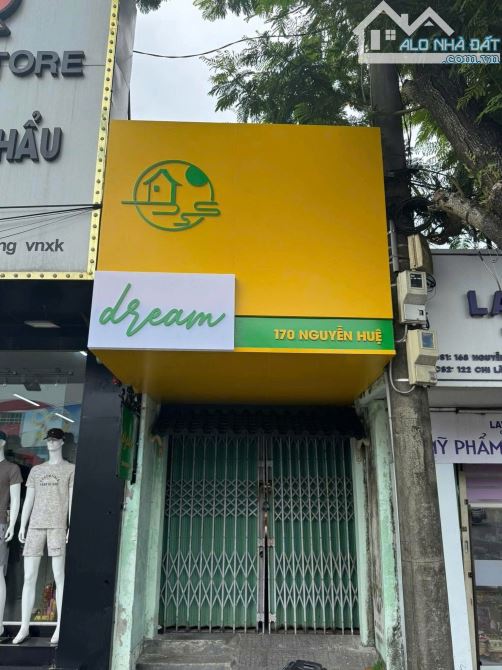 Bán Nhà 2 Tầng Mặt Tiền Nguyễn Huệ giá 14tỷ - 2