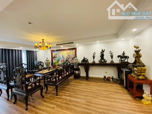 Nhà phố Lạc Long Quân, Q. Tây Hồ, 106m2 * 5T cực đẹp, full nội thất, KD, OTO TRÁNH - 2