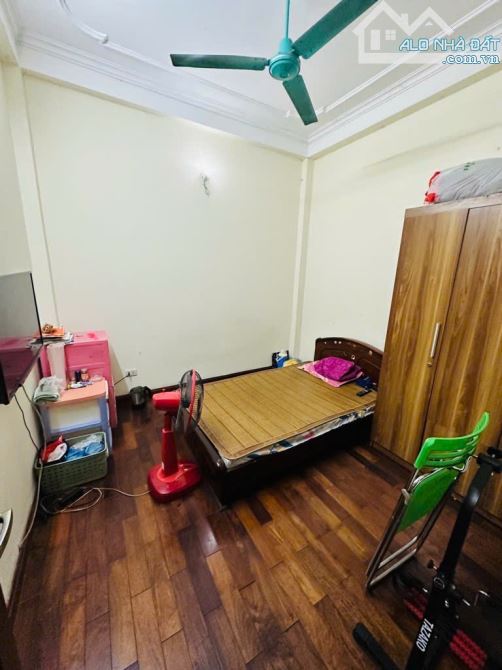 BÁN NHÀ CHÙA BỘC, QUANG TRUNG, ĐỐNG ĐA 42M 14 TỶ - 2