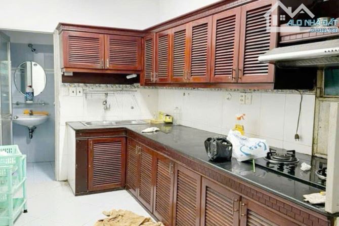 Bán nhà Nguyễn Công Hoan Phú Nhuận, 45m² (3m x 15m), 4 phòng, đúc BTCT - Giá 6.8 tỷ TL - 2