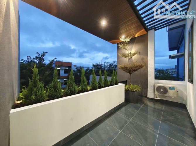 Bán nhà đẹp 3 Mê khu Đô thị đáng sống Hoà xuân - 2
