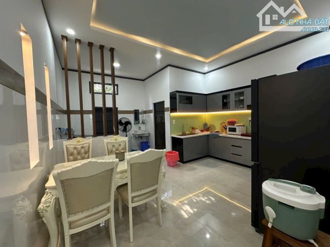 BÁN NHÀ 5 x 20 CÁCH MẠNG THÁNG TÁM HIỆP NINH CHỈ CÓ 2 tỷ 400 - 2