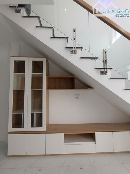 500 TRIỆU NHẬN NGAY NHÀ GÁC LỬNG HOÀN THIỆN CUỐI ĐƯỜNG ĐỒNG KHỞI - 2