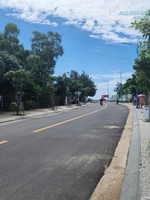 Bán gấp lô đất mặt tiền đường Nguyễn Đình Tứ, phường Rạch Dừa (phường 10), tp Hồ Chí Minh - 2