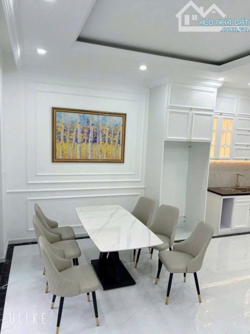CHO THUÊ NHÀ MỚI HOÀN THIỆN KIỆT 32 HUYỀN TRÂN CÔNG CHÚA, TP HUẾ - 2