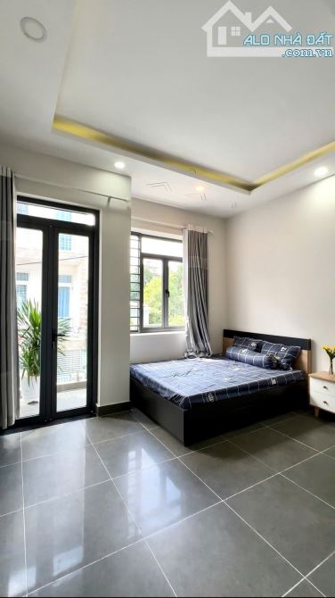 Bán nhanh nhà gần chợ Hoàng Hoa Thám, 61m². Đường Nguyễn Minh Hoàng, P12, Tân Bình - 2