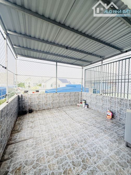 Bán nhà 3 tầng gần cầu bà the đường TÔ NGỌC VÂN, phường THẠNH XUÂN, Q12, dtsd 58m²(4,2x18) - 2