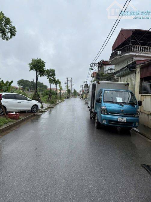 CHỬ XÁ, CẦU NGỌC HỒI / Cửa Hàng C4 156m, 6.1m tiền,11.2 tỷ/ Ô tô tránh, View Công viên Hồ - 2