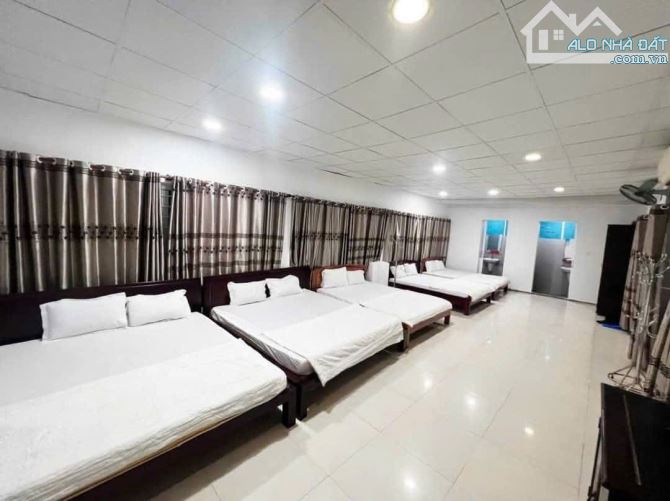 CCDV-MS.05 - Bán khách sạn mặt tiền đường La Văn Cầu p Vũng Tàu tp HCM. Giá 24 tỷ - 2
