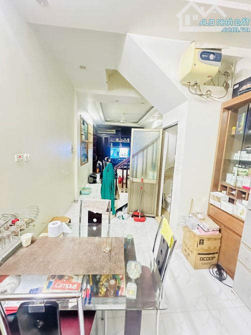 Bán nhà đường Hoàng Quốc Việt, Cầu Giấy, 36m2, 5 tầng, 2 thoáng, ô tô gần, 6 tỷ - 2