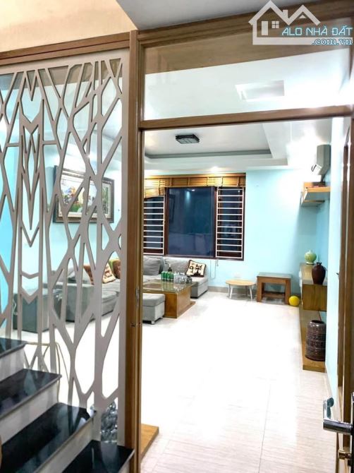 Chú Hoàng cần bán nhà 4t,40m tại Đa Sỹ, Hà Đông , ô tô gần nhà chỉ 7t - 2