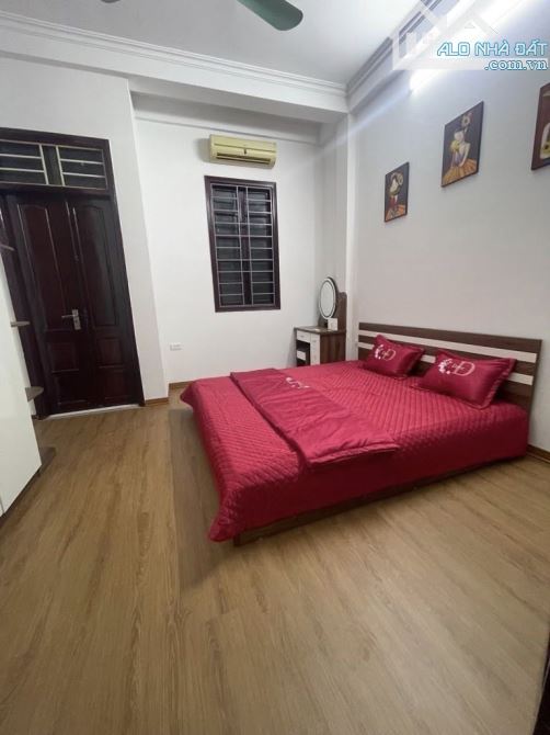 Bán nhà Kim Ngưu, 5 tầng, sổ đỏ riêng, chỉ hơn 5 tỷ - 2