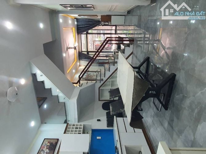 Nhà 3 tầng Dĩ An,92m2,Tặng Full nội thất cao cấp 6 tỷ - 2