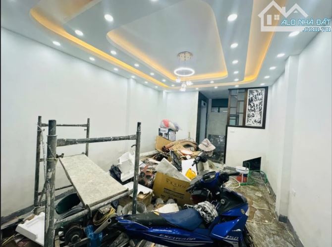 CẦN BÁN NHÀ HOÀNG QUỐC VIỆT, 33 M2, 6T THANG MÁY, 19.7 TỶ, NHÀ ĐẸP, Ở NGAY, FULL NỘI THẤT - 2