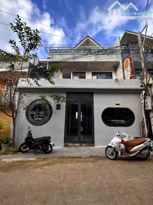 ✨🏡BÁN NHÀ KHU AN PHÚ -🛣️ P7 - ĐÀ LẠT - ✨NHÀ ĐẸP , NỘI THẤT HIỆN ĐẠI CHỈ VỚI 11,5 TỶ ✨🏡 - 2