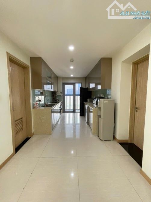 Giảm 300tr - bán căn góc 173m2 - 4PN- Thăng Long number one- full đồ- có sổ đỏ- nhỉnh 15tỷ - 2