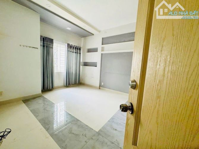 Cho thuê biệt thự 240m2 trung tâm Biên Hoà giá chỉ 15 triệu - 2