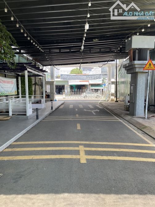 Đất Lô Góc Nguyễn Duy Trinh, Đỗ Xuân Hợp Gần 500m2 Giá Thương Lượng - 2