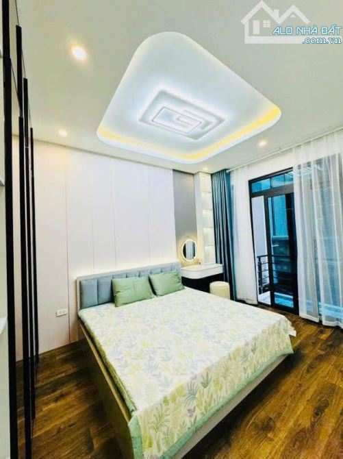 Nhà Cổ Nhuế 2, 54m2, 2 tầng 5m MT full thổ cư chỉ 5.19 tỷ - gần ô tô, bãi đỗ xe - nhiều tr - 2