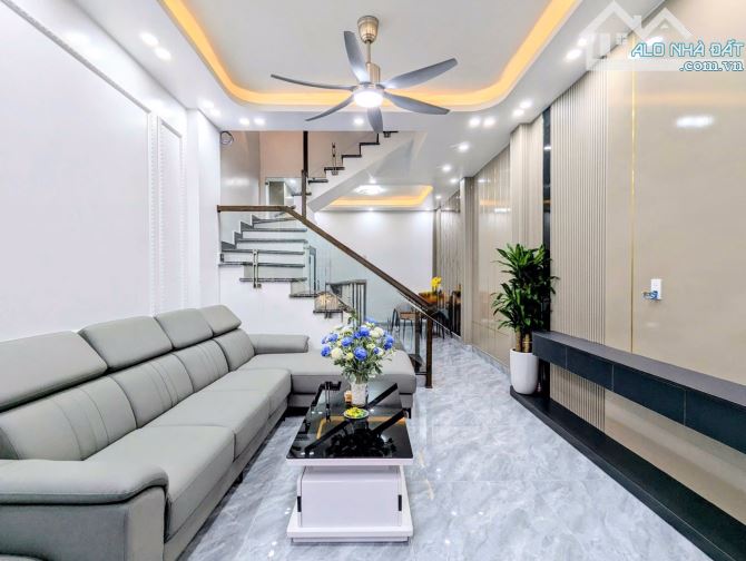 Hiếm - Nhà Thuỵ Phương 5 tầng 45m2 lô góc - ô tô đỗ cửa - gần ô tô tránh, ngõ thông - sổ x - 2