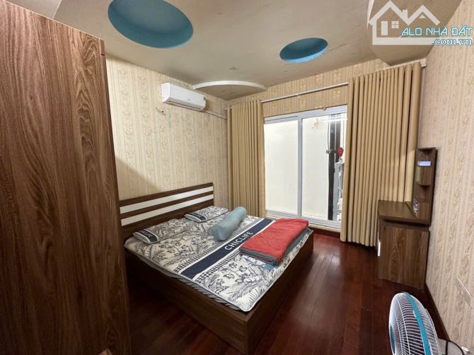Ngô Xuân Quảng/Nhà đẹp Lô Góc 102m, 4 Tầng, 6.3m, 13.8 tỷ/ Ô tô 7 chỗ, Vị trí vàng - 2