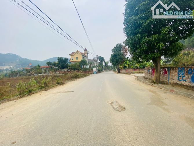 CẦN BÁN 106.3m Trục chính Đồng Chằm - Yên Xuân - 2