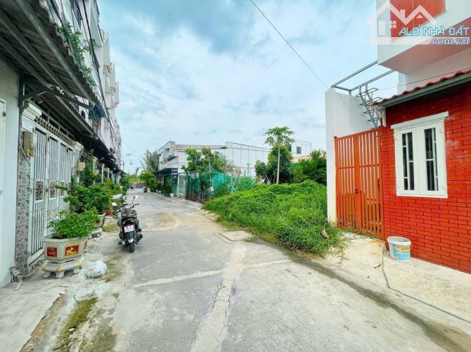 ĐẤT NGAY TT HÀNH CHÍNH XÃ NHÀ BÈ - ĐƯỜNG NGUYỄN BÌNH - 2