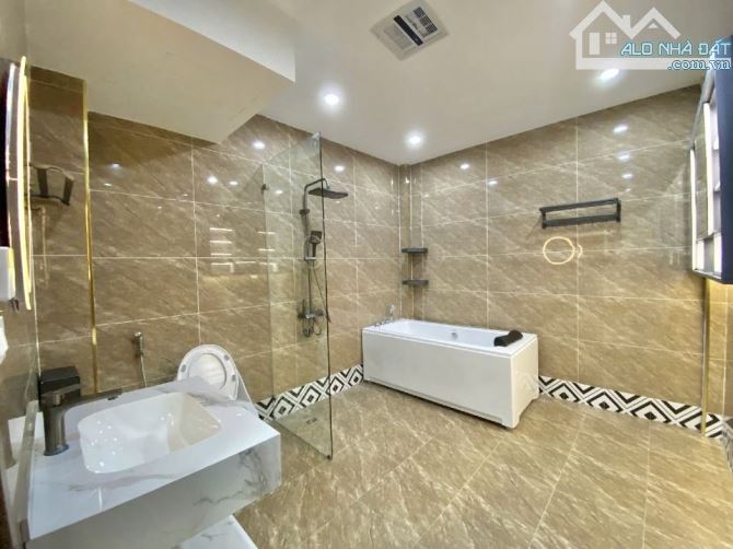 Bán Nhà 168 Phố Kim Giang, thông với đường Nguyễn Xiển, 51m2, 2 tầng, giá 8.6 tỉ. - 2