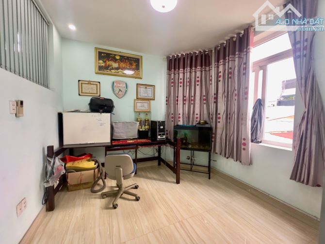 TOÀ CHDV 2 MẶT TIỀN - 111M²(11.4x10) VUÔNG, NỞ HẬU NHẸ - 16PN 13WC - CẢI TẠO THÊM ĐƯỢC 4 P - 2