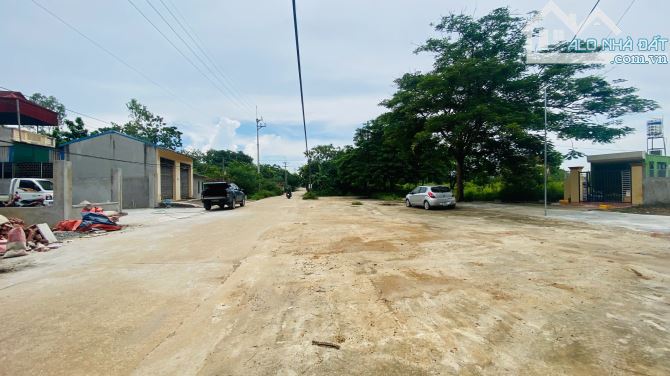 Tài chính chưa đến 4 tỷ có ngay 60m trục chính đường trước đất 20 m - 2
