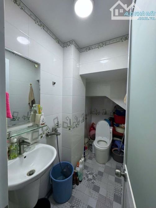 🏡🌟 NHÀ ĐẸP GẦN PHẠM VĂN ĐỒNG – 2PN KHÉP KÍN – HẺM 3 GÁC – CHỈ 5.4 TỶ 🔥🔥 - 2