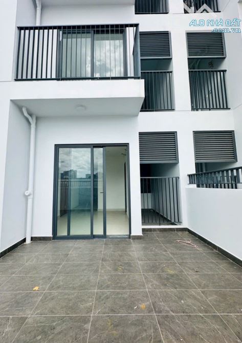 BÁN LỖ 400 TRIỆU CĂN HỘ SÂN VƯỜN CALLA - SÁT SIÊU THỊ GO - CẬN BIỂN - 2