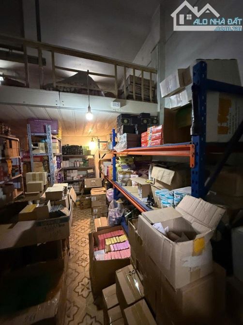 Mặt phố Hàng Giấy gần chợ Đồng Xuân 163m2, 2 tầng, mt 5m, 78 tỷ lô góc cực đẹp, rẻ - 2