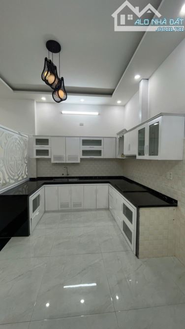 ✅ SIÊU HOT NHÀ 2 TẦNG MT THANH TỊNH, ĐƯỜNG 10.5m lề 5m - 2
