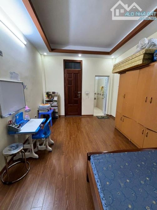 MỸ ĐÌNH – 32M² – 6 TẦNG – GẦN Ô TÔ, SÂN ĐỂ XE – 7 TỶ - 2