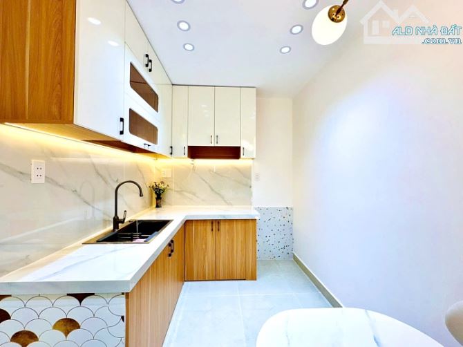 Bán nhà đẹp 1 lầu đúc 2PN hẻm xe hơi Lê Văn Duyệt, Bình Thạnh - 2