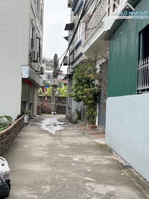 Bán đất Việt Hưng Dt 52m , ô tô ngủ trong đất , ngõ ô tô thông chỉ nhỉnh 8 tỷ - 2