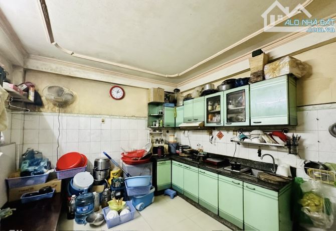 NHÀ P3 Q8 MẶT TIỀN KINH DOANH - ÂU DƯƠNG LÂN - CÁCH CẦU CHỮ Y 300m -  4 TẦNG BTCT. - 2