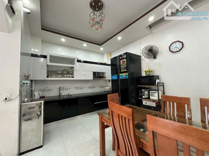 Bán nhà 4 Tầng 47 M oto tận nhà Bùi Tự Nhiên Đông Hải  Hải An - 2