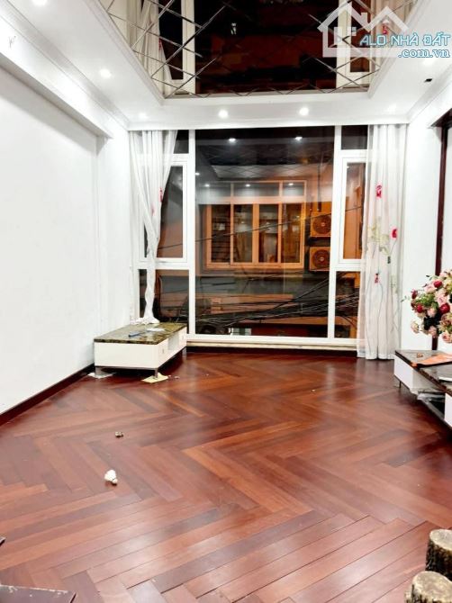 💥Nhà đẹp Khuất Duy Tiến - Thanh Xuân. Dt 55m2. 5 tầng. Mặt tiền 4.2m. Giá hơn 17 tỷ - 2