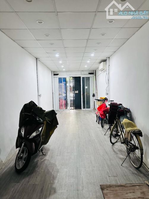 Nguyễn phong Sắc ô tô tránh 2 mặt tiền kinh doanh đỉnh 80m 4 tầng giá 29.4 tỷ - 2